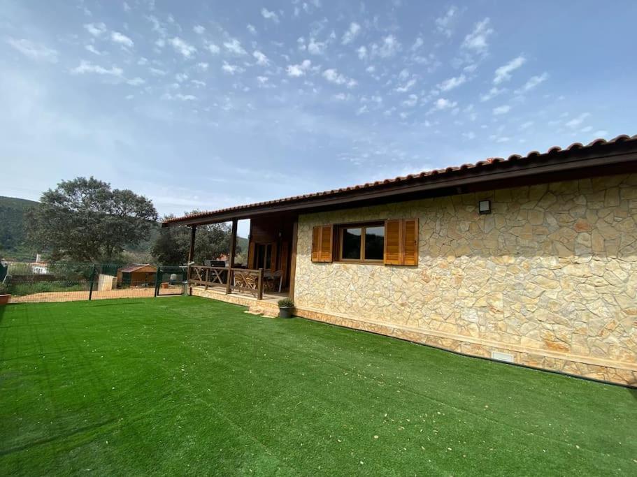 Wooden House Villa Minde Exterior photo